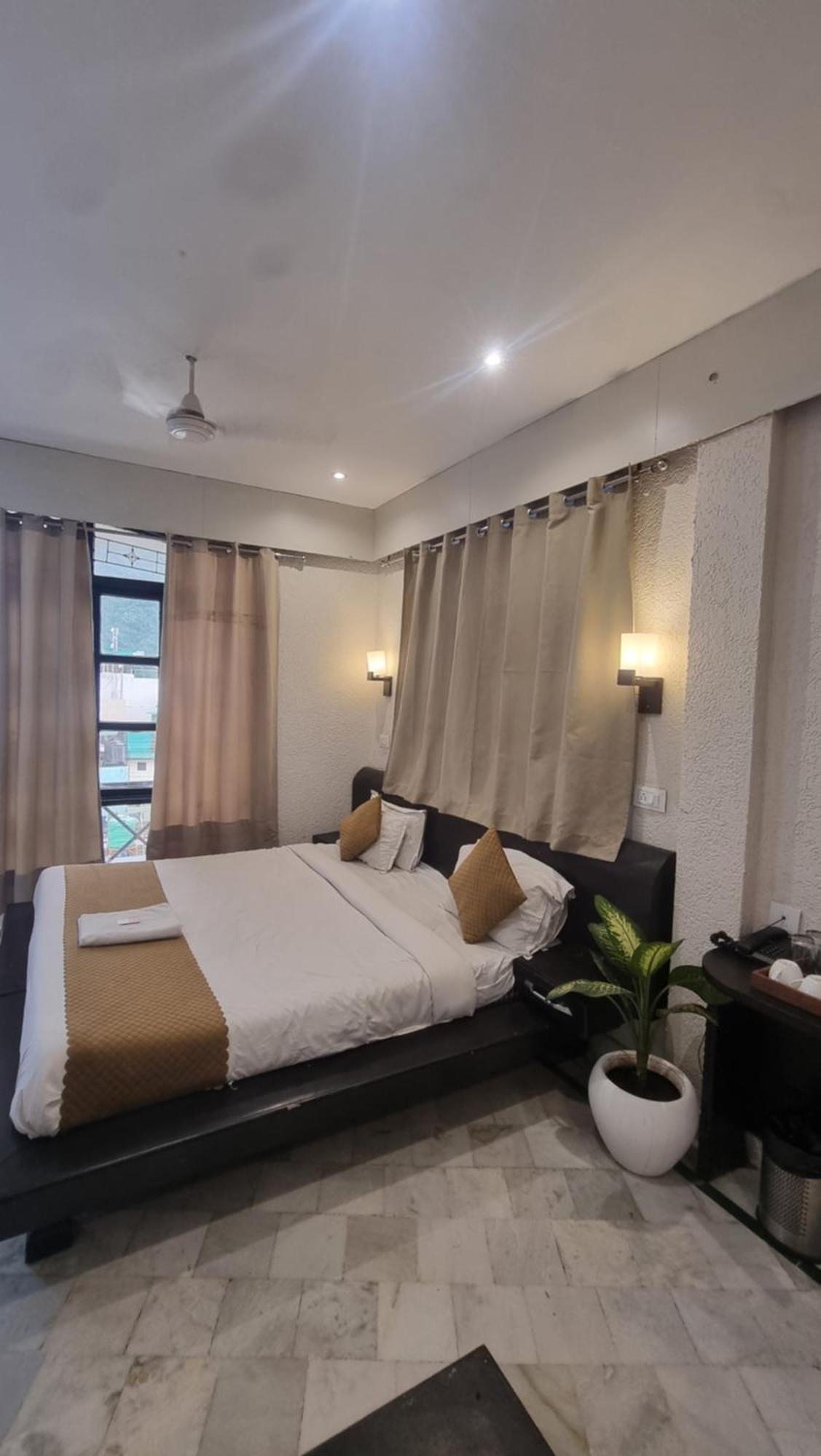Praana Wellness Resort By Around Stays Rishīkesh Екстериор снимка
