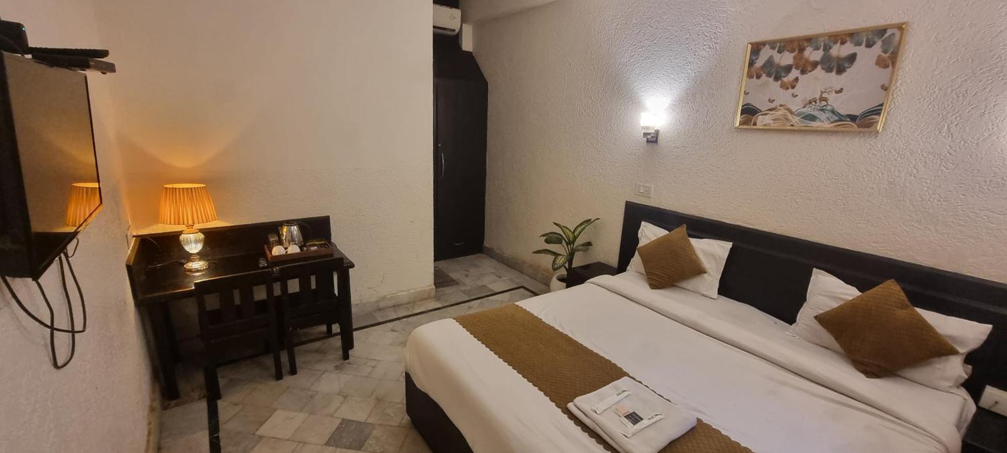 Praana Wellness Resort By Around Stays Rishīkesh Екстериор снимка