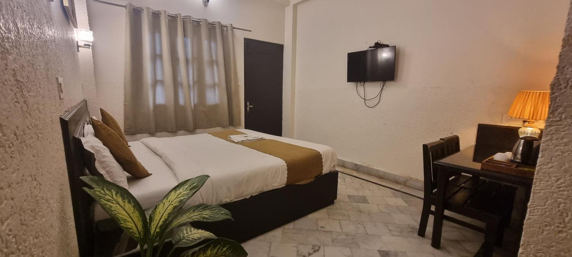 Praana Wellness Resort By Around Stays Rishīkesh Екстериор снимка